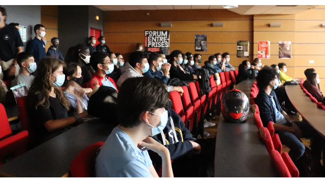 A la rencontre des associations d'étudiants de l'ESME Sudria